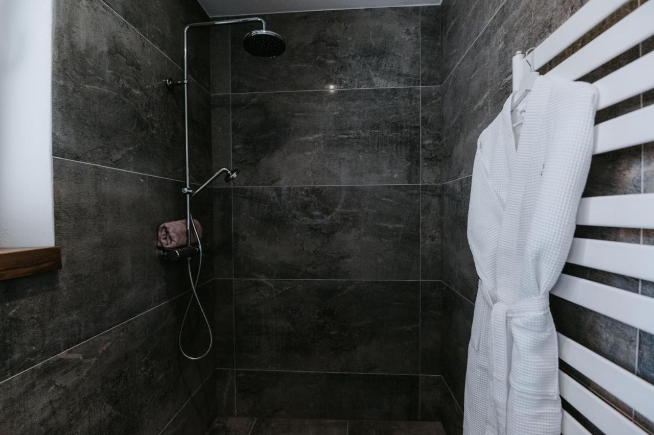 לביצה Apartmany Evia Clinic מראה חיצוני תמונה