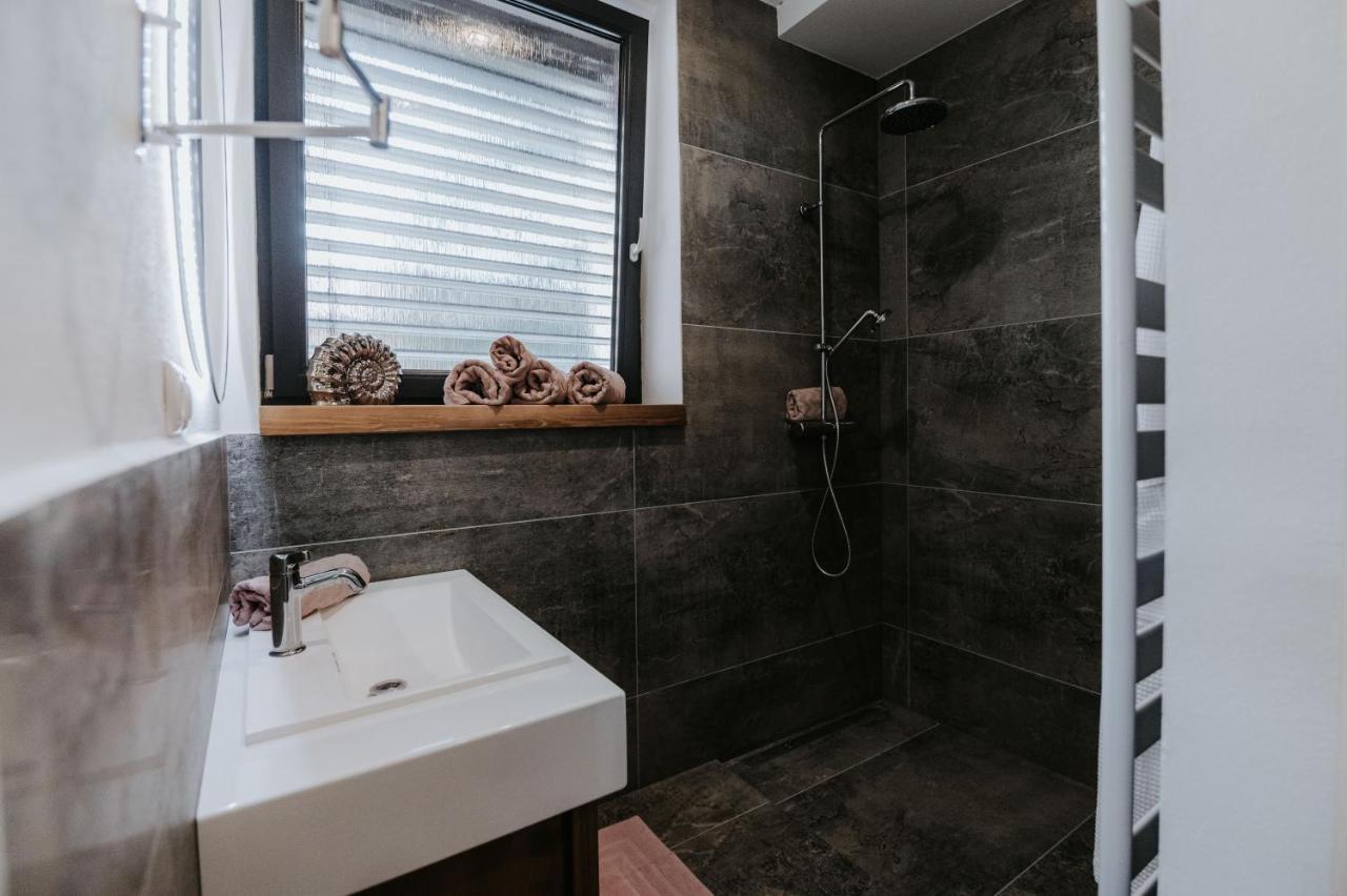 לביצה Apartmany Evia Clinic מראה חיצוני תמונה