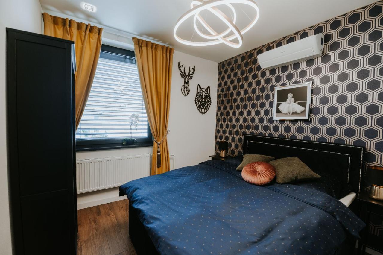 לביצה Apartmany Evia Clinic מראה חיצוני תמונה