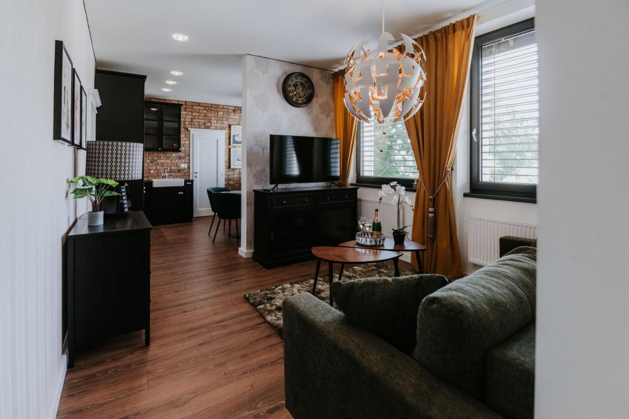 לביצה Apartmany Evia Clinic מראה חיצוני תמונה
